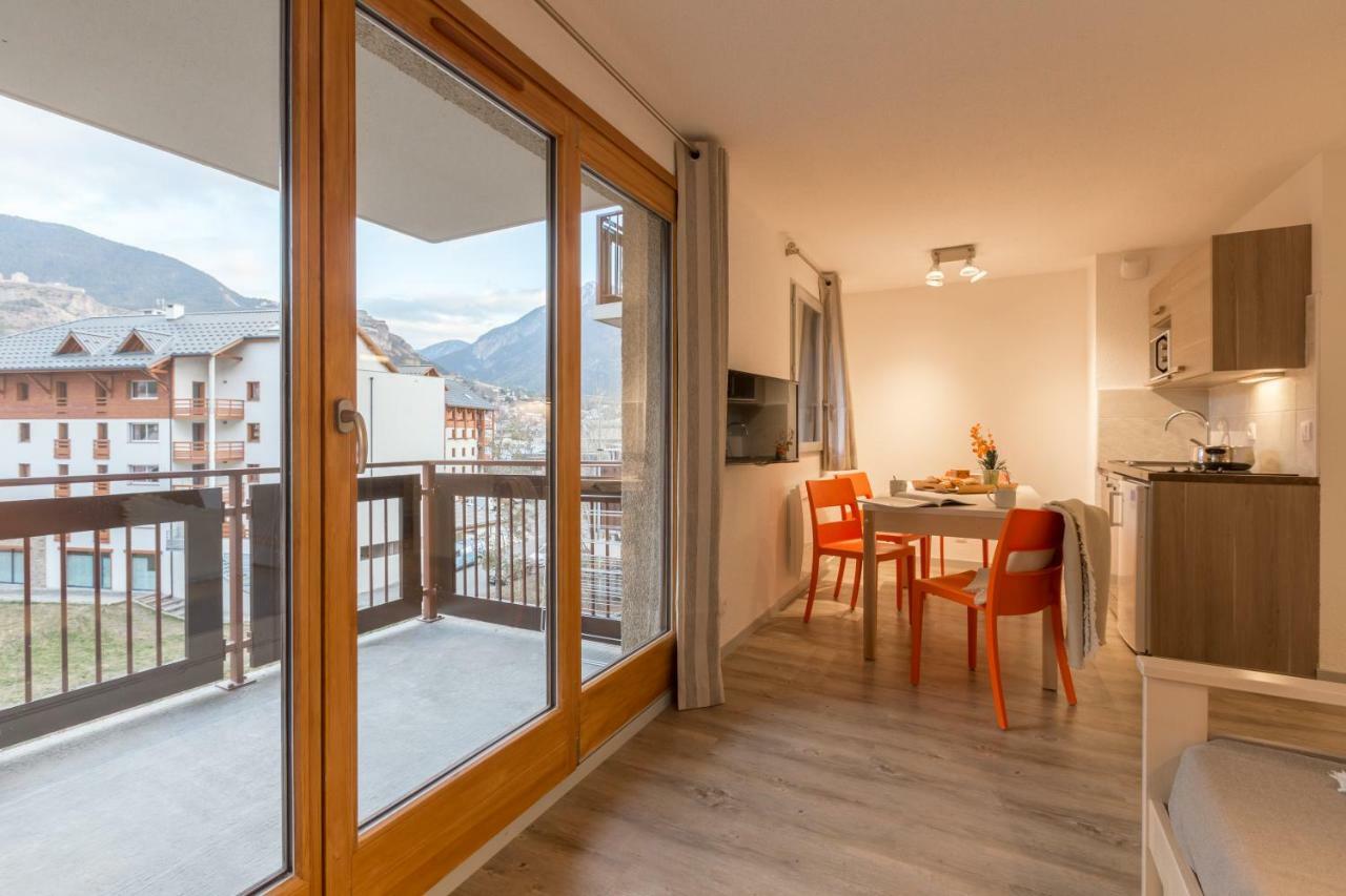 Le Signal Du Prorel Briançon Buitenkant foto